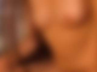 Live cam show with Celeste Evanns - Horney on sexylive.show