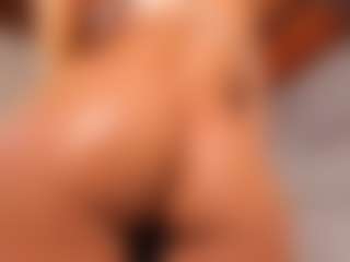 Live cam show with Celeste Evanns - Facial on CSO-WL