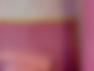 Live cam show with Celeste Evanns - Spanks on Porn Luv