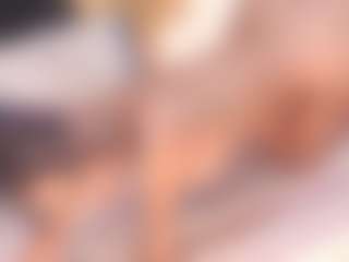Live cam show with AngelicaDollTs - Tease on AdultVida.com