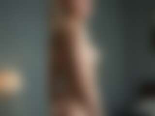 Alexandraaa22's Live Sex Cam Show