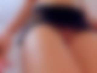 Anyssia's Live Sex Cam Show