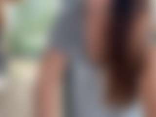 Live cam show with Katrinnams - Flat Chested on Stripli.com