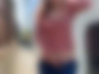 Katrinnams MILF webcam performer live streaming