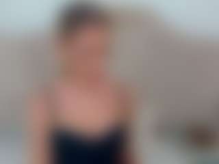 Live cam show with NatalieSweet - Body Massage on Free Soda