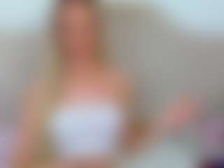 Live cam show with NatalieSweet - Nature Blonde Hair on Camsoda