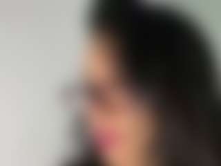 AisHhaFerrari's Live Sex Cam Show