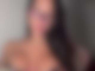 AisHhaFerrari's Live Sex Cam Show