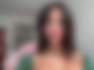 AisHhaFerrari's Live Sex Cam Show