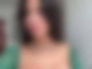 AisHhaFerrari's Live Sex Cam Show
