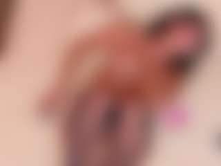 AisHhaFerrari's Live Sex Cam Show