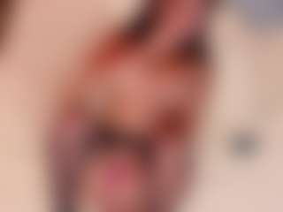AisHhaFerrari's Live Sex Cam Show