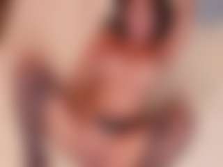 Live cam show with AisHhaFerrari - Erotic Dance on xDating