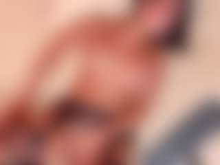AisHhaFerrari's Live Sex Cam Show