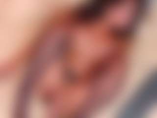 AisHhaFerrari's Live Sex Cam Show