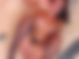 Live cam show with AisHhaFerrari - College Toys on live18s.com