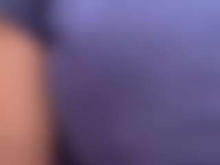 AisHhaFerrari's Live Sex Cam Show