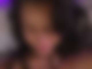 AisHhaFerrari's Live Sex Cam Show