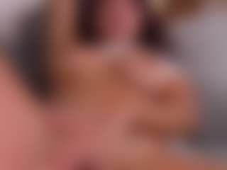 AisHhaFerrari's Live Sex Cam Show