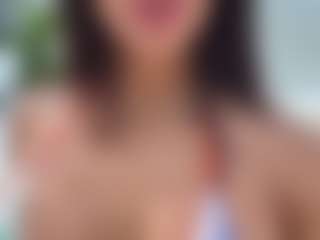 AisHhaFerrari's Live Sex Cam Show