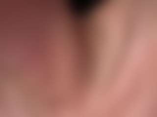 AisHhaFerrari's Live Sex Cam Show