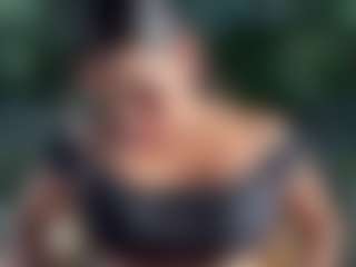AisHhaFerrari's Live Sex Cam Show