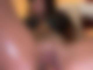 AisHhaFerrari's Live Sex Cam Show