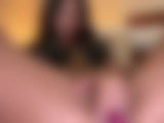 AisHhaFerrari's Live Sex Cam Show