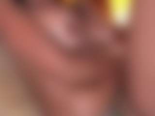 AisHhaFerrari's Live Sex Cam Show