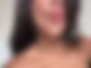 AisHhaFerrari's Live Sex Cam Show