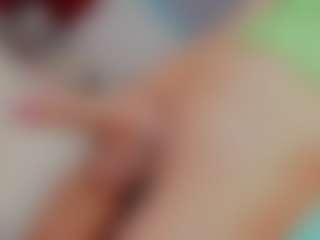 Live cam show with Ariia-janee - Brown Eyes on Camsoda