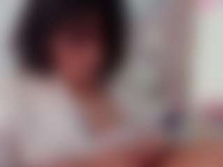 Live cam show with Ahlya - Thick on madthumbs
