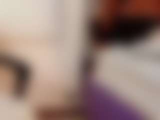 Live cam show with Ahlya - Tittyfuck on Hubzter Live
