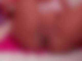 Ahlya's Live Sex Cam Show