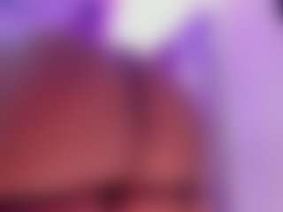 Live cam show with Ahlya - Ebony on Cam Slut | united states