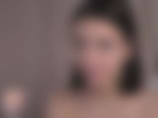 Live cam show with MoireFulford - Cowgirl on Chatstar