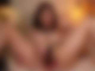 Live cam show with ohhoneykate - College on Camsoda