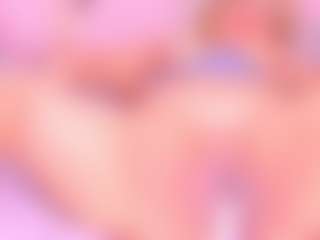 Samanta MILF webcam performer live streaming