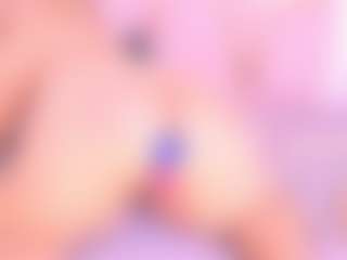 Live cam show with Samanta - Flashing on Camsoda