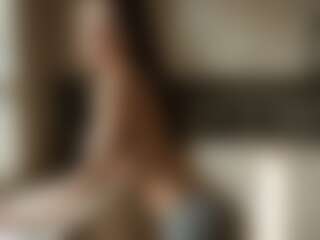 Sireyna's Live Sex Cam Show
