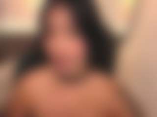 Beverly-johnson's Live Sex Cam Show