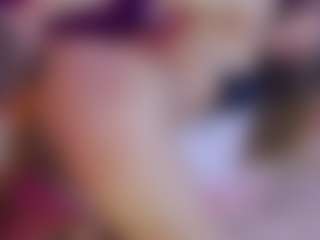 Live cam show with Daliana-Gounbolt - Flat Chested on madthumbs