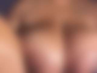 honeyglow22's Live Sex Cam Show
