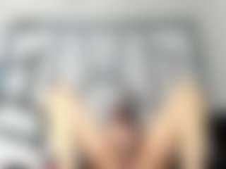 Live cam show with PerlaJohnsonRs - Full Nudity on Cam Slut