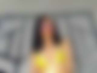 Live cam show with PerlaJohnsonRs - Ass Clapping on AdultVida.com