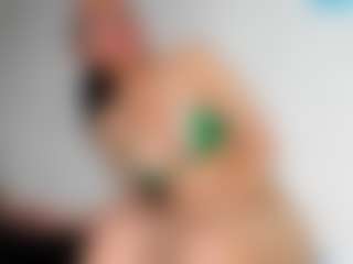 PerlaJohnsonRs's Live Sex Cam Show