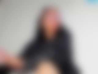 Live cam show with PerlaJohnsonRs - Curvy Small Tits on xxxlivecams.org