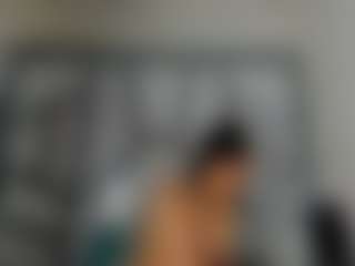 Live cam show with PerlaJohnsonRs - Ass Clapping on Camsoda