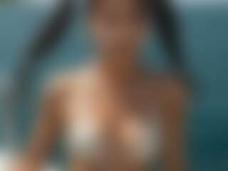 Kristinaaaa's Live Sex Cam Show