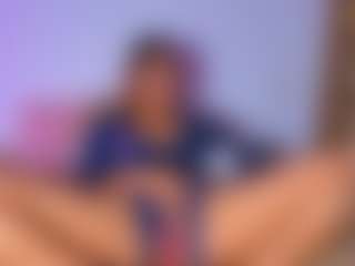 Live cam show with pollygrey - Handjob on CamClone